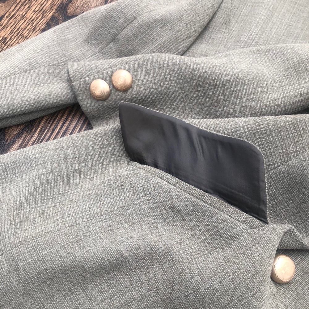 Nic Janik jacket - Picture 2 of 11